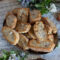Cantucci salati con mandorle, noci e semi di chia