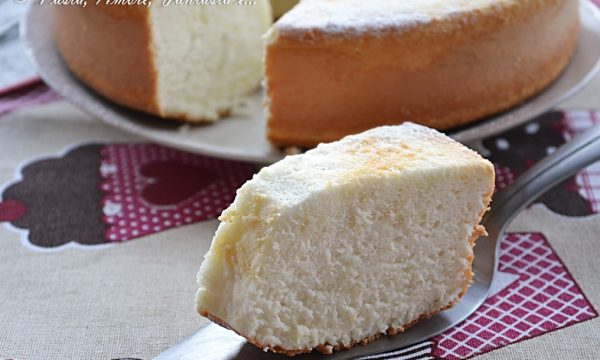 Angel Cake, ricetta dolce con procedimento Bimby e tradizionale