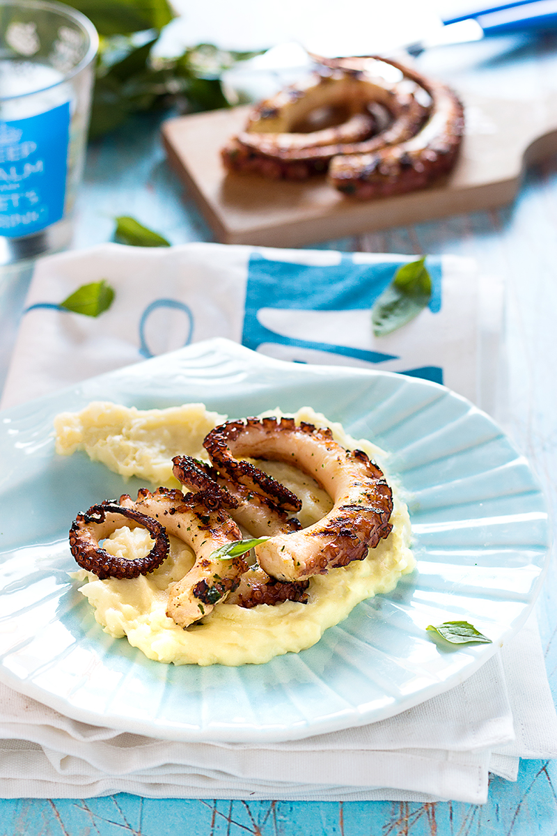 Polpo con purea di patate