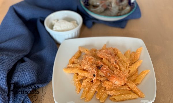 Pasta con mazzancolle e ricotta di bufala