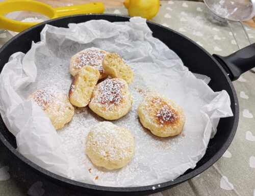 Biscotti ricotta e limone cotti in padella