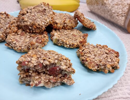 Biscotti con banana e fiocchi di avena