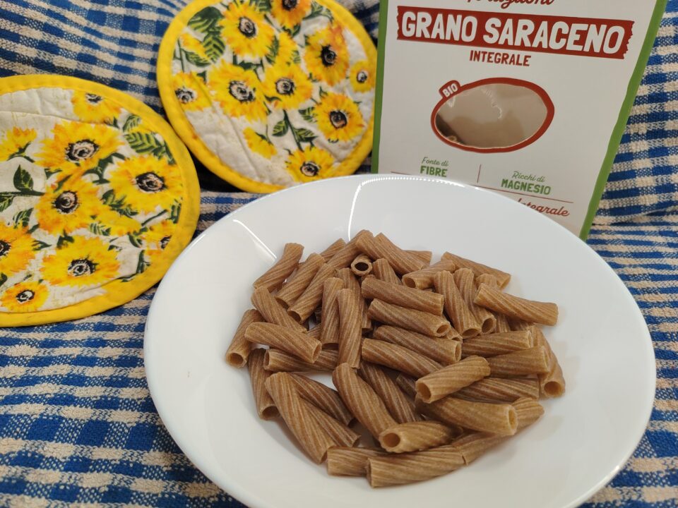 Pasta di Grano Saraceno: Gusto e Proprietà. 