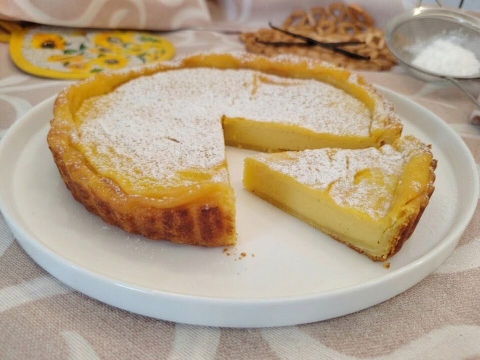 Dolce Morbido (Stile Clafoutis senza frutta e Senza Glutine).
Oggi vi propongo un dolce davvero speciale, profumatissimo e completamente senza glutine!