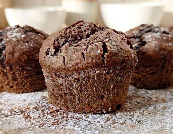Muffin golosi al cacao e caffè. 