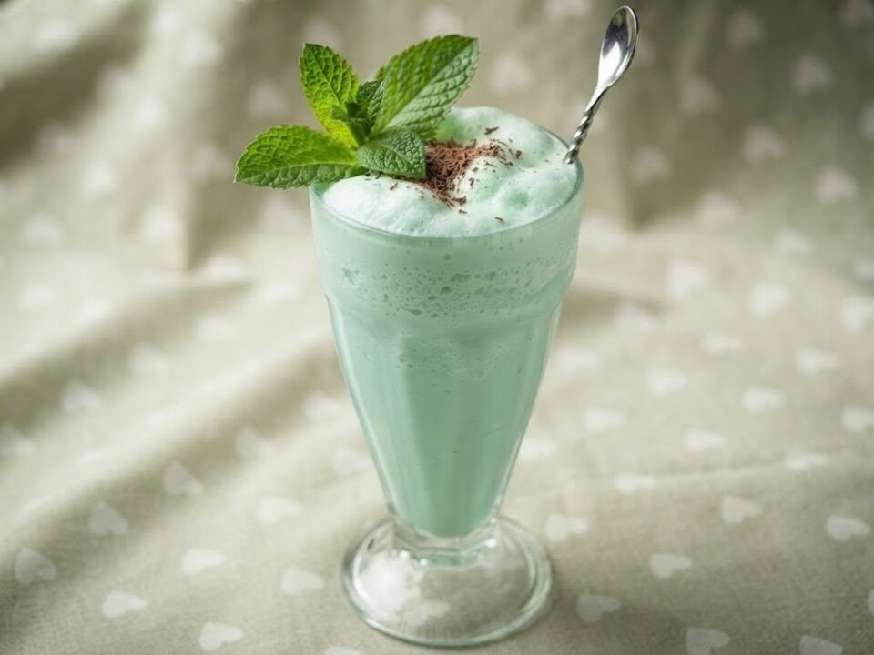 Menta e Latte: il rinfresco perfetto per le giornate più afose. 