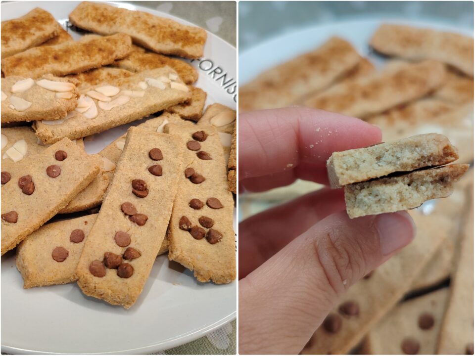 Bastoncini di frolla al grano saraceno: si sciolgono in bocca. 
Oggi vi porto dei biscotti speciali, ma incredibilmente semplici da fare! 