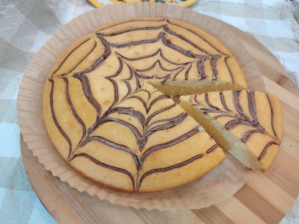 Torta Sofficissima Ragnatela: Ricetta Facile per Halloween