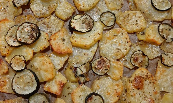 Patate e zucchine “scrocchiarelle”