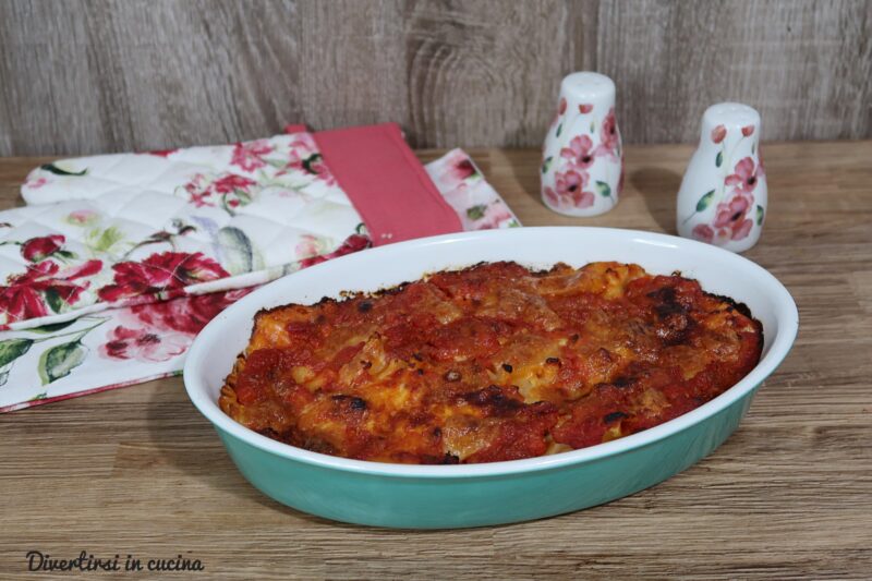 Pasta al forno veloce con salsiccia