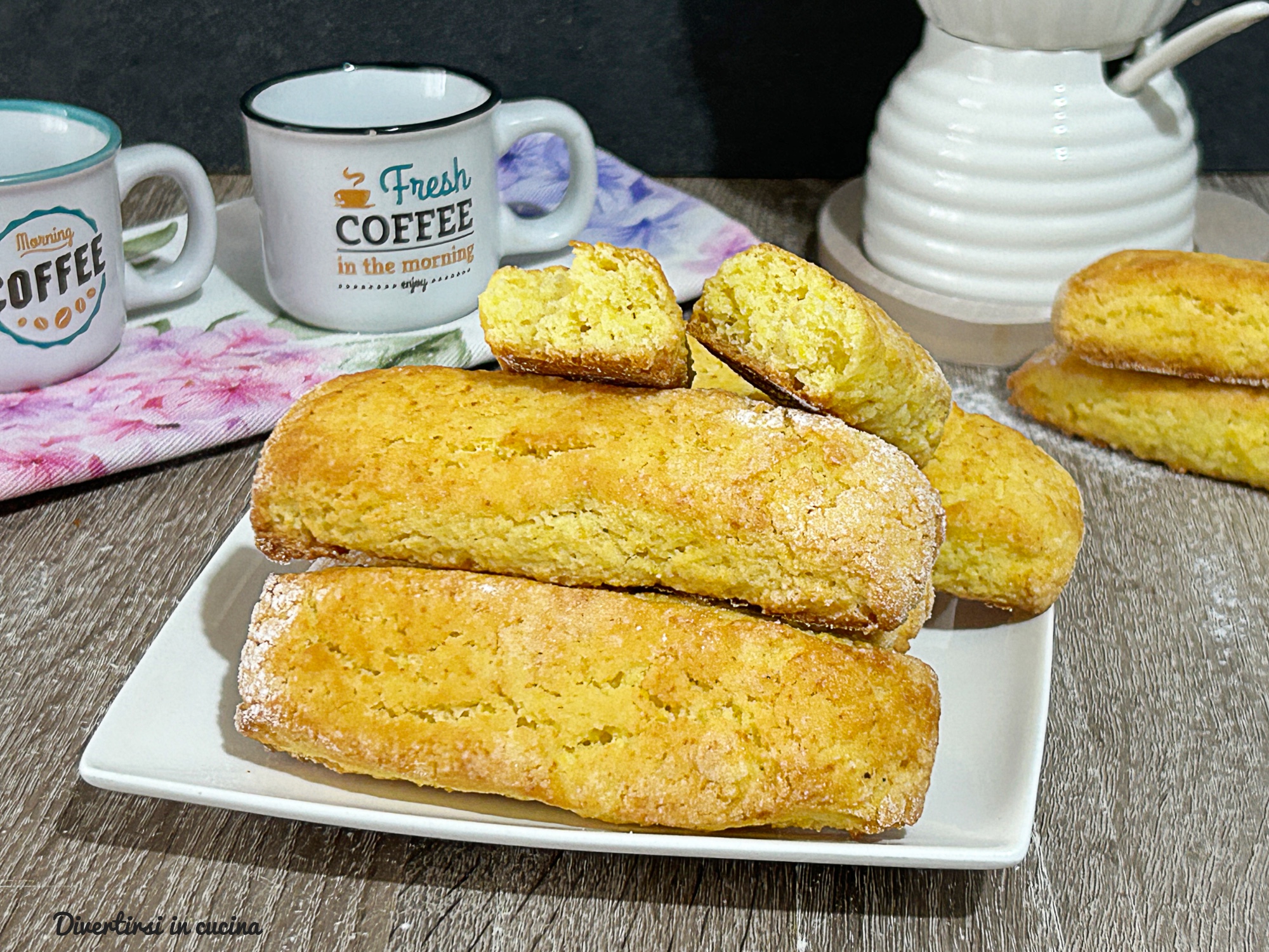Biscotti all'arancia con farina di semola