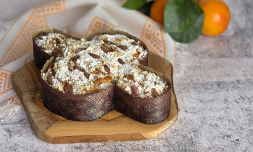 colomba crinkle all'arancia e mandorle