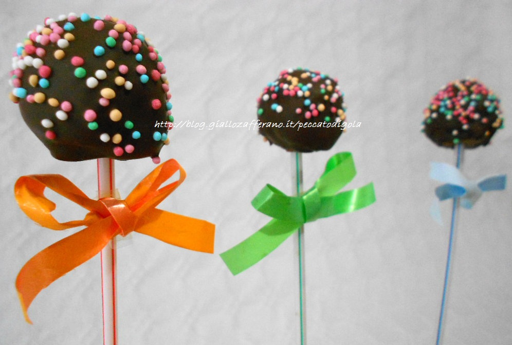 5) i cake pops di panettone pronti