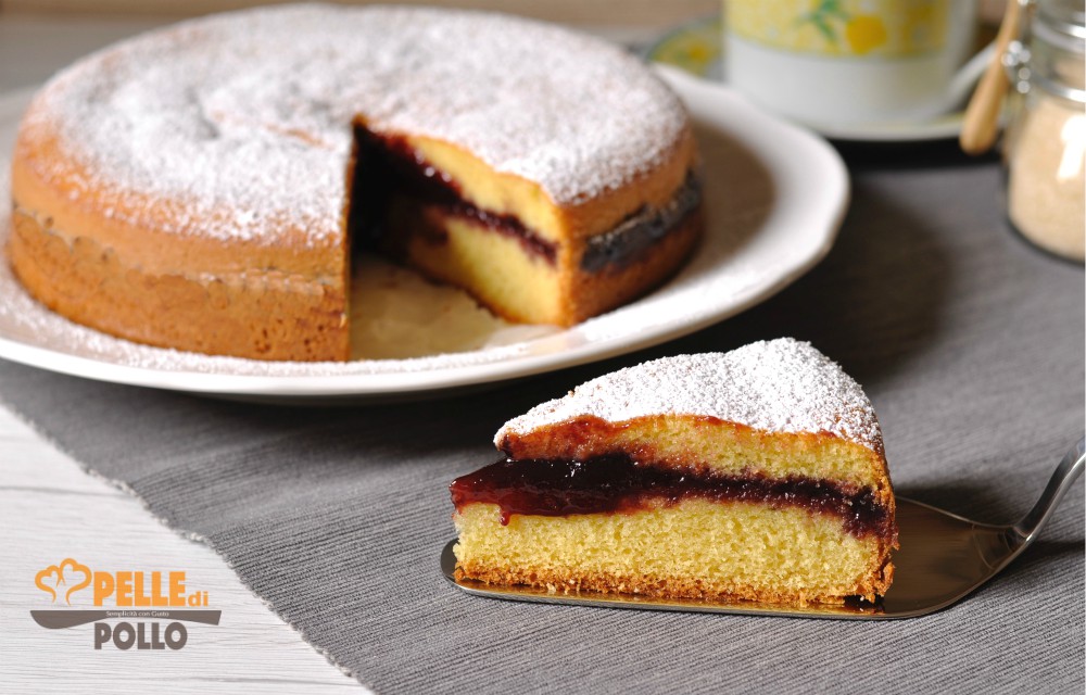 torta versata con marmellata