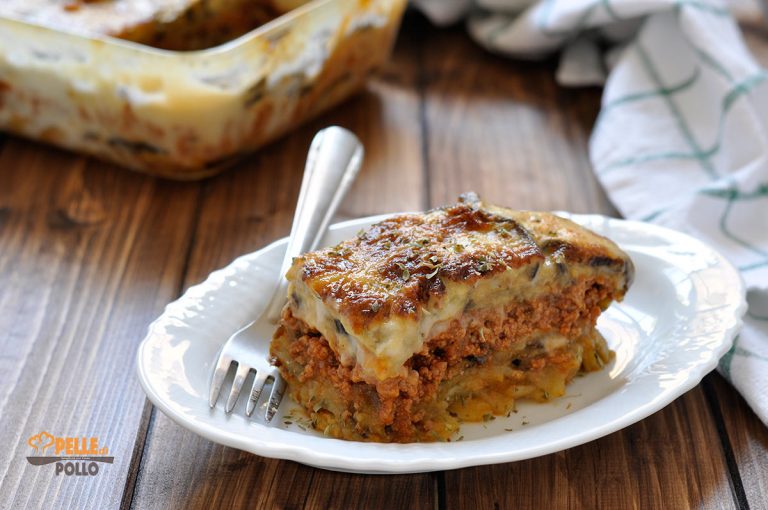 Moussaka greca con melanzane - Ricetta semplice e gustosissima
