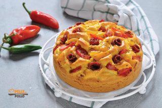 torta salata ai peperoni e salame piccante