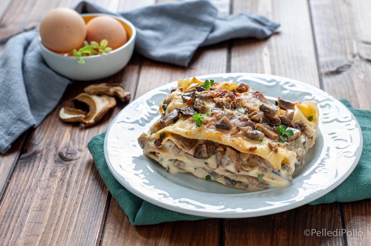 Lasagne ai funghi cremose semplicissime - Pelle di Pollo