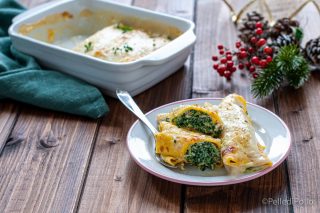 cannelloni di crespelle con salmone e spinaci