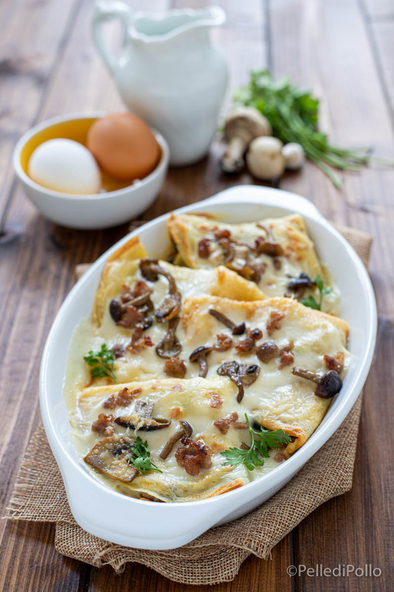 Crespelle con funghi e salsiccia - Gustose e semplici da preparare