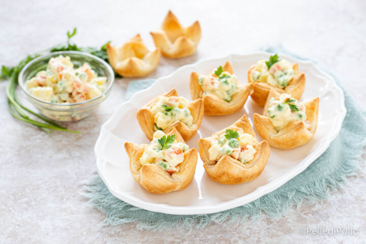 cestini di sfoglia con insalata russa