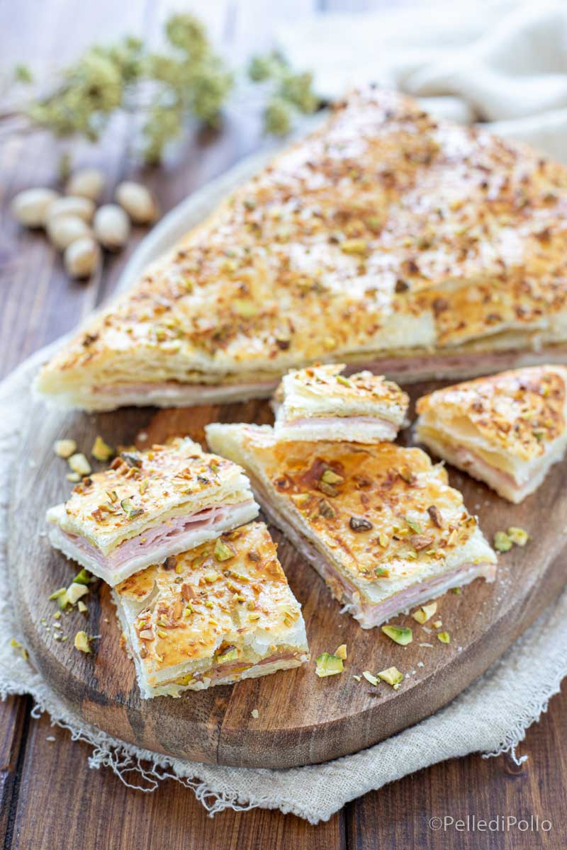 Rustico con mortadella e pistacchi Antipasto veloce e gustoso