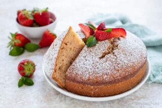 torta di fragole frullate
