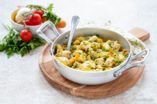 bocconcini di pollo in padella con verdure