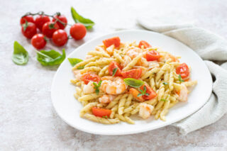 trofie con gamberi e pomodorini