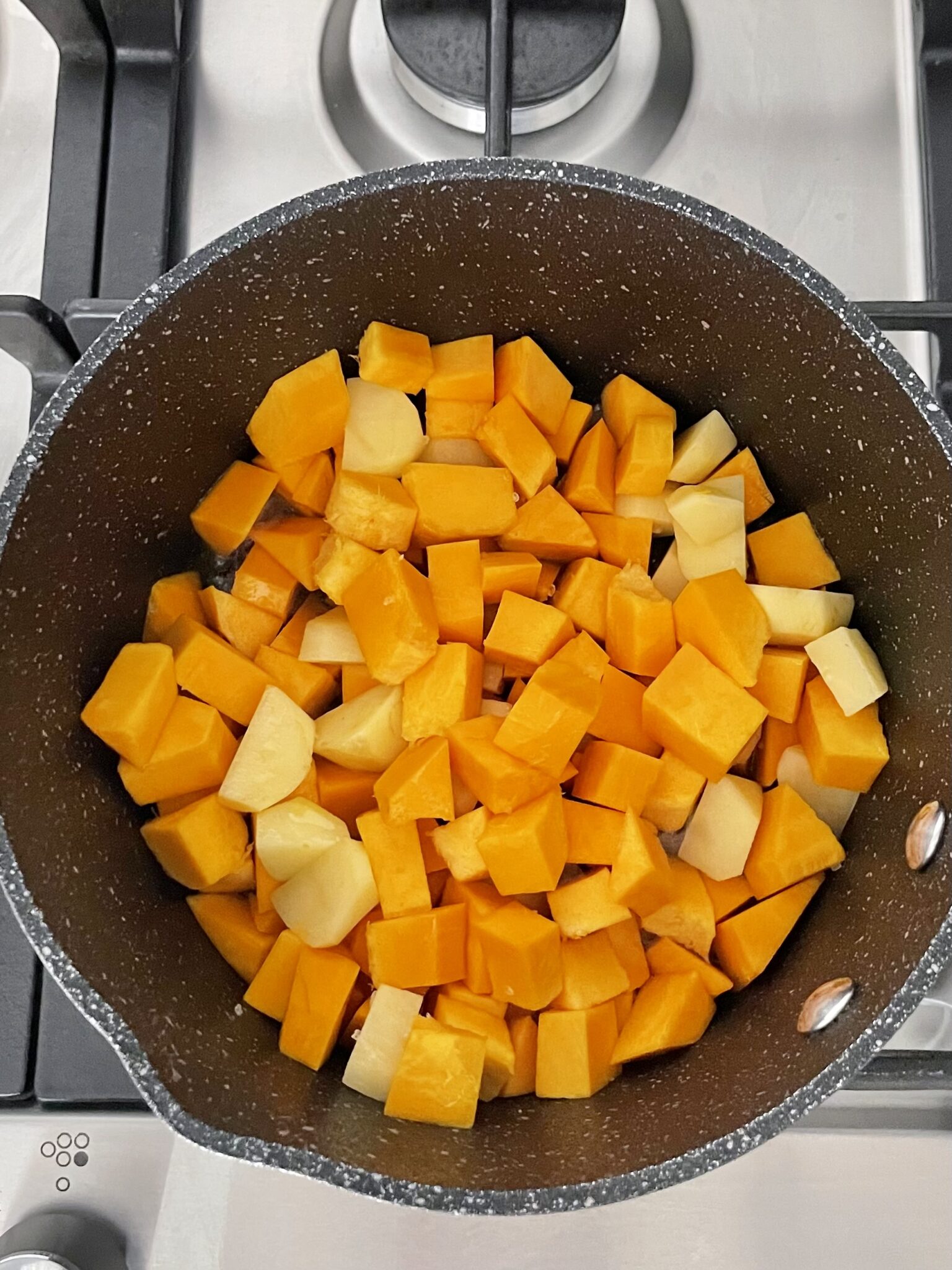 Crema di zucca con finferli e speck - Gustosa ricetta autunnale