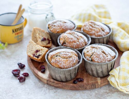 Muffin integrali ai mirtilli rossi