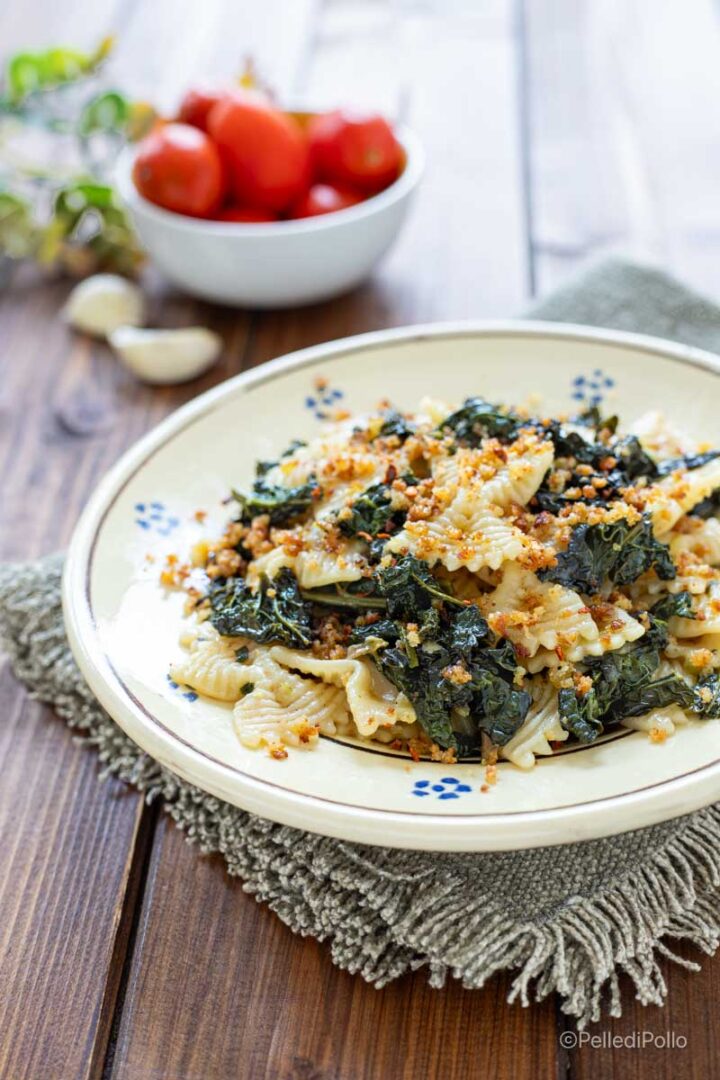 pasta con cavolo nero e acciughe