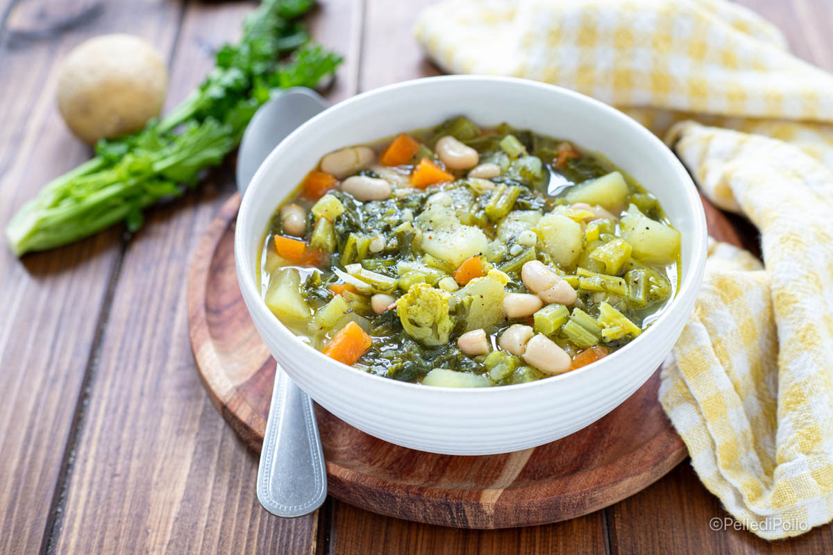 minestra di cime di rapa con patate e fagioli