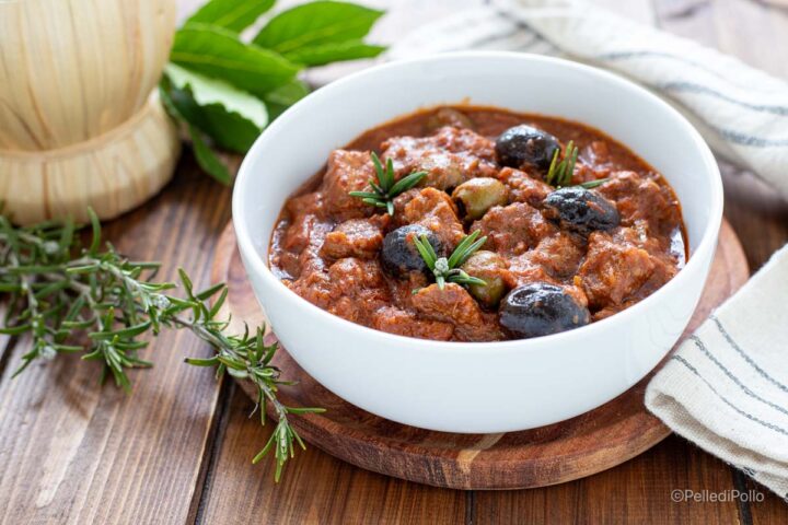 spezzatino di manzo alla cacciatora