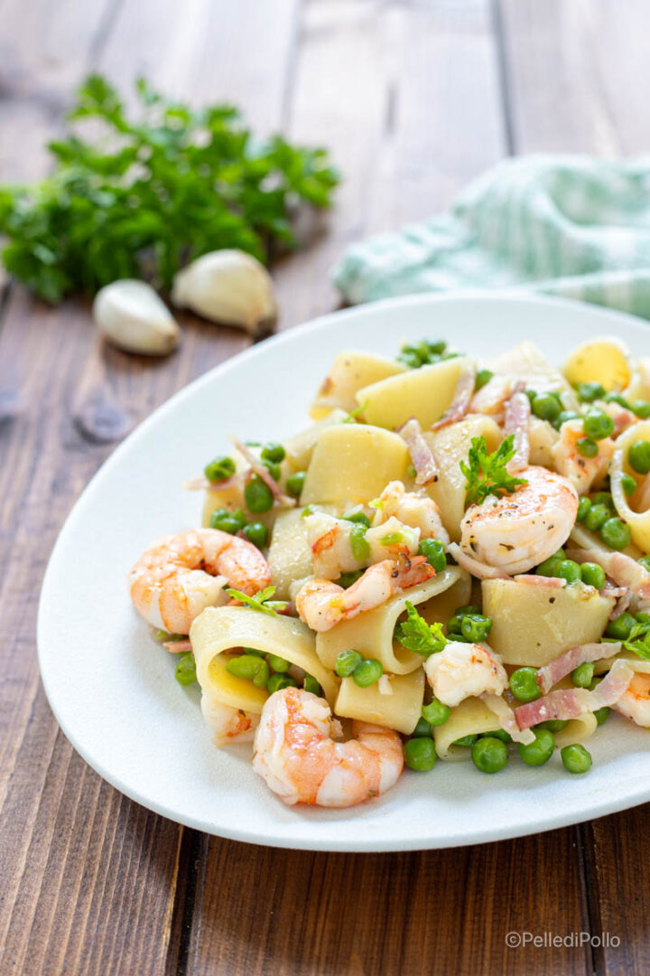 pasta con piselli e gamberi