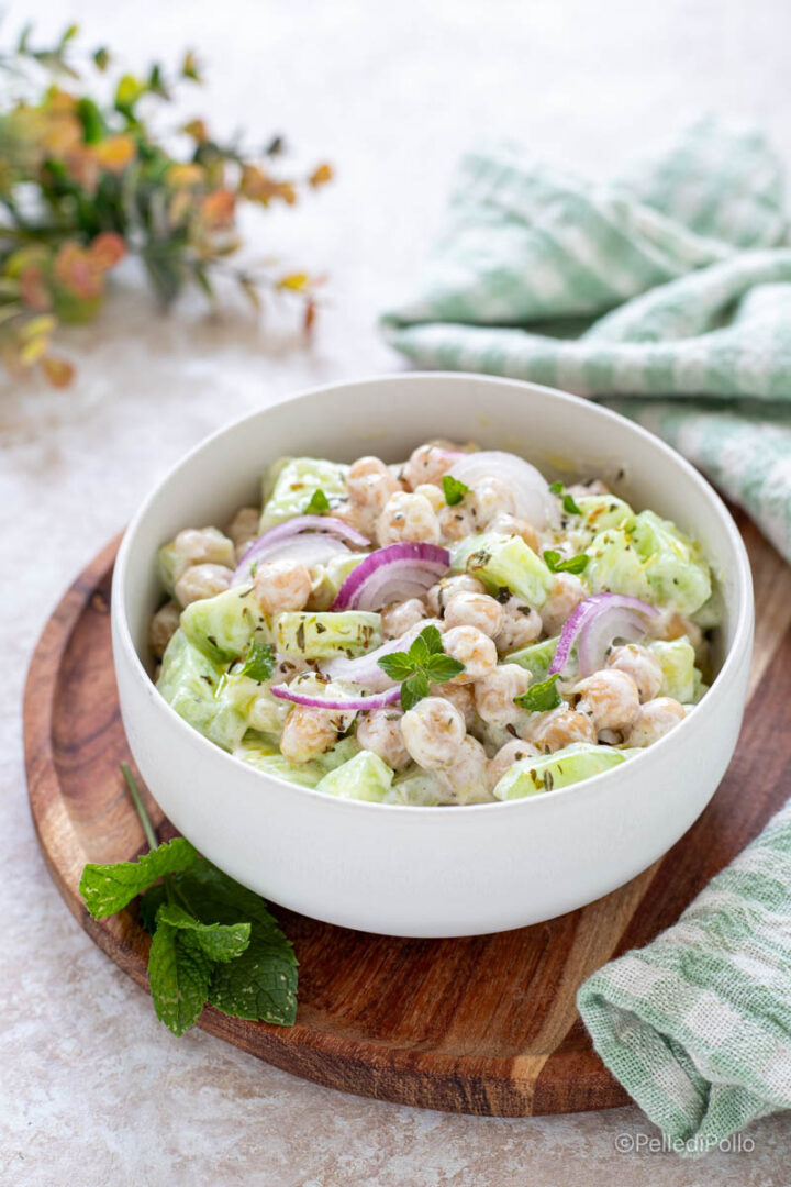 insalata di cetrioli e ceci