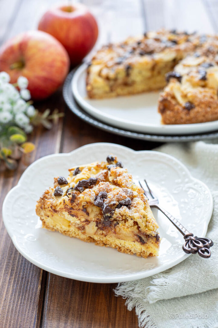 torta sbriciolata con mele e cioccolato