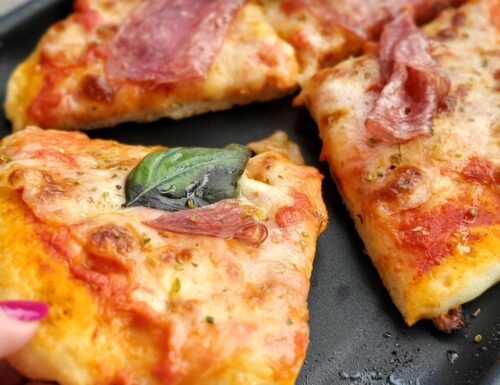 Pizza “improvvisata” senza glutine .