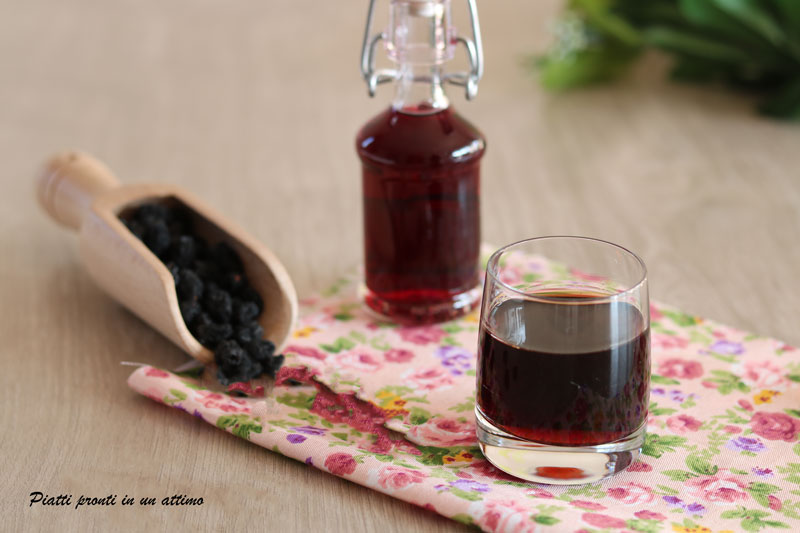 LIQUORE DI MIRTO - RICETTA TRADIZIONALE SARDA