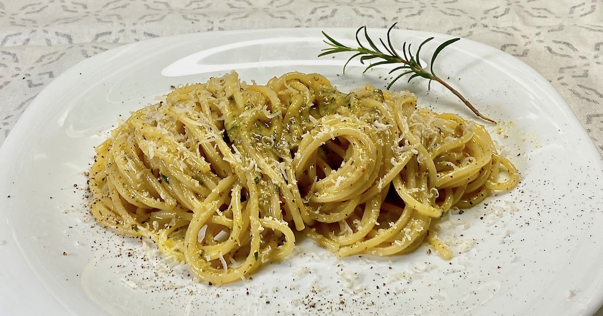 Pesto di rosmarino e pistacchi