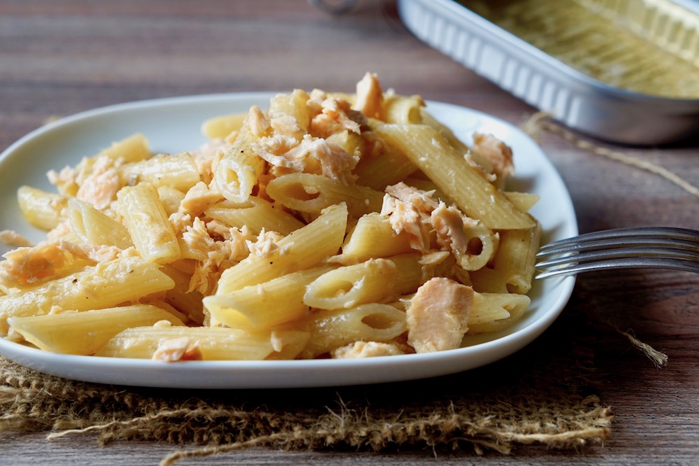 Pasta veloce al Salmone - Dolci Ricette di Pietro