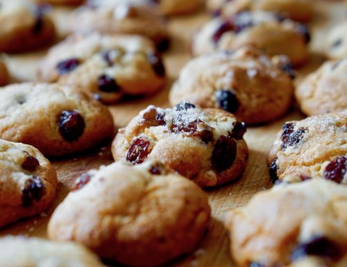 Biscotti alle Noci e Uvetta