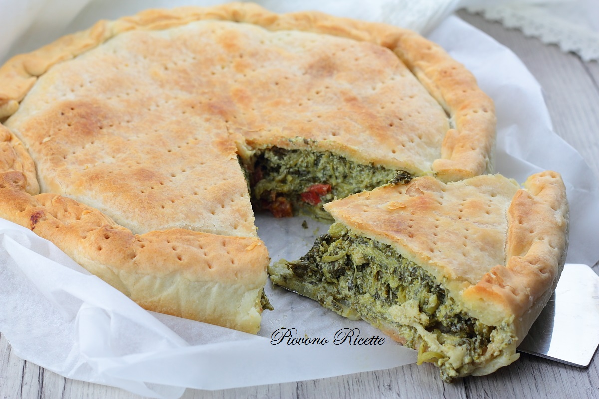 pizza rustica con cime di rapa e scamorza
