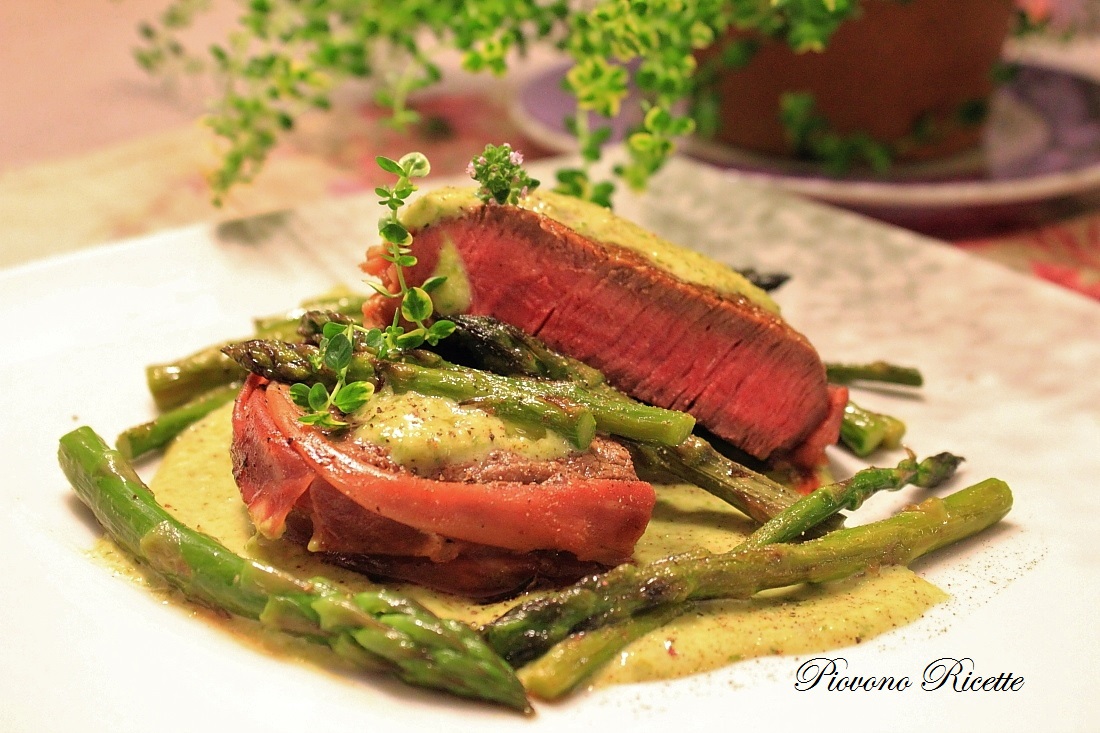 Filetto di manzo in crosta di prosciutto Piovono Ricette