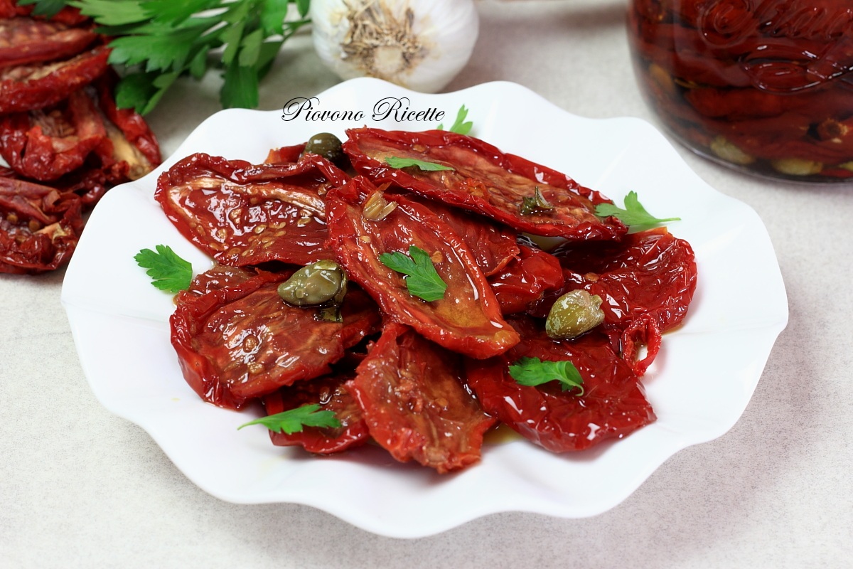 pomodori secchi sott'olio