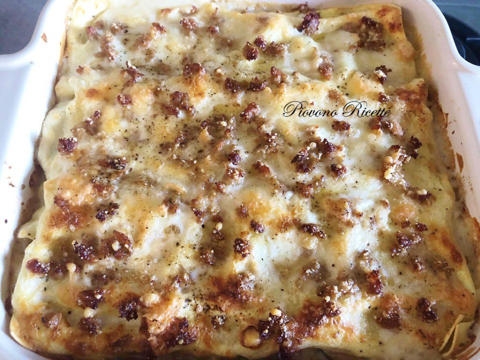 lasagne con funghi e salsiccia