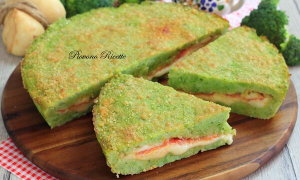 Torta di broccoli con salame piccante e scamorza