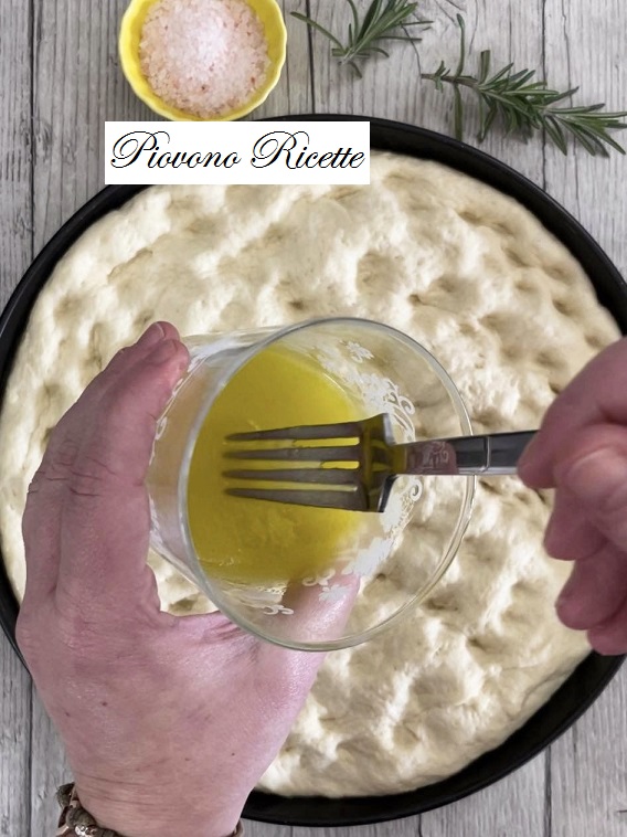 focaccia di patate e rosmarino