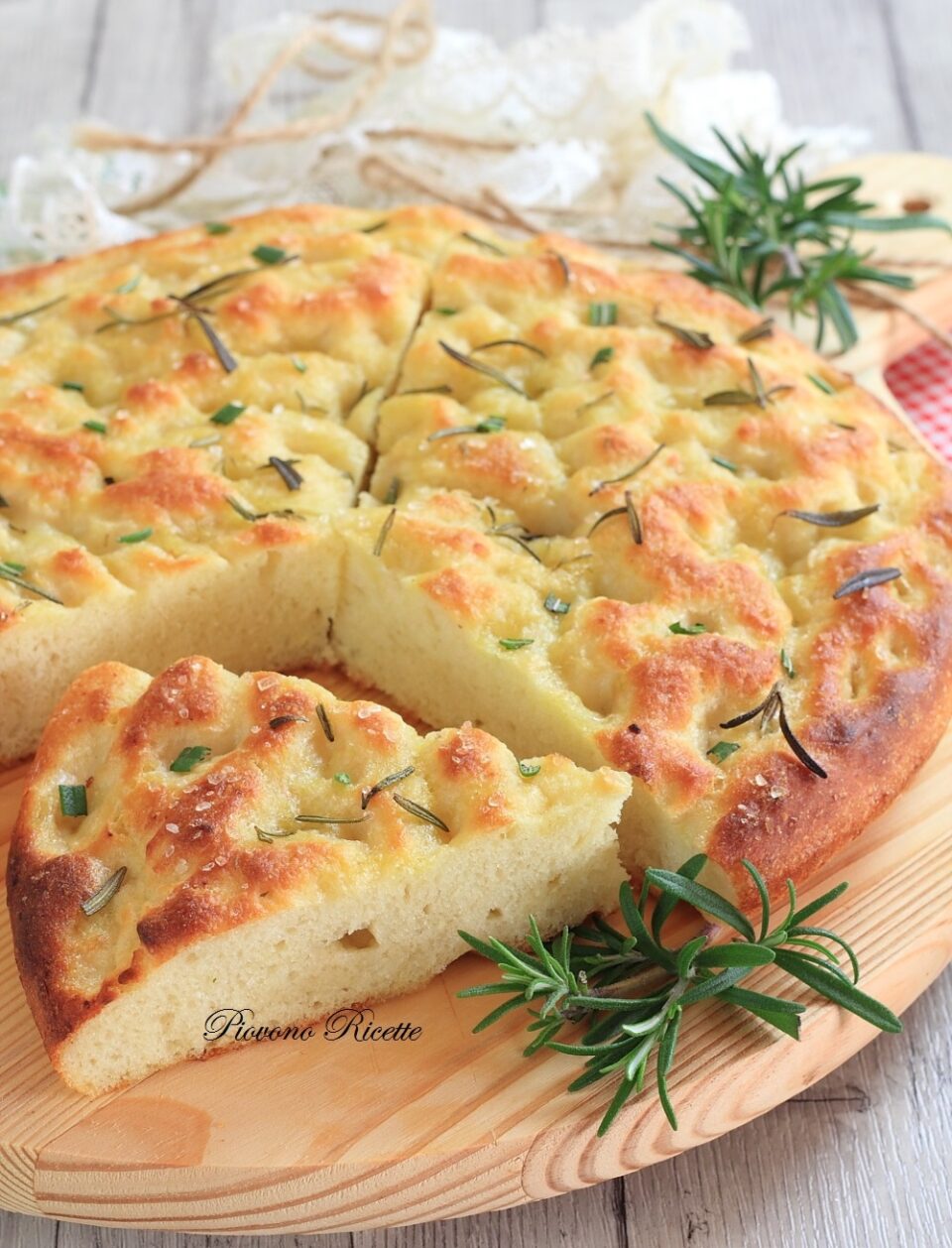 focaccia di patate e rosmarino
