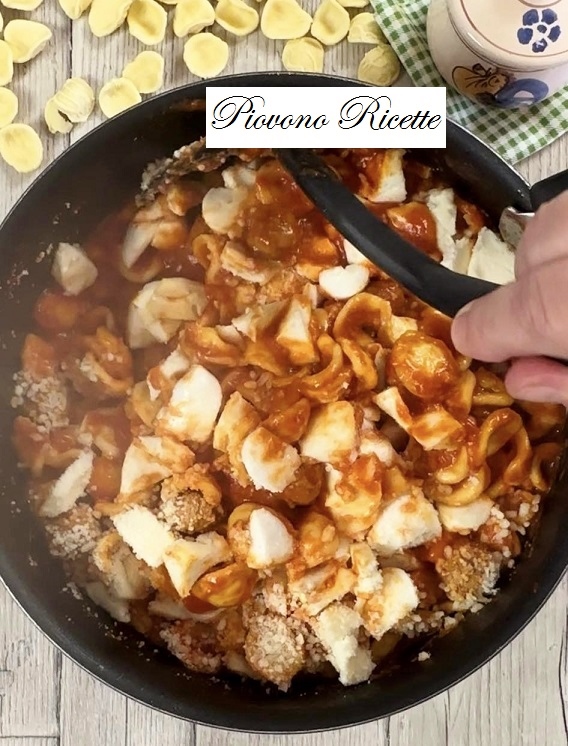 orecchiette al forno con polpettine