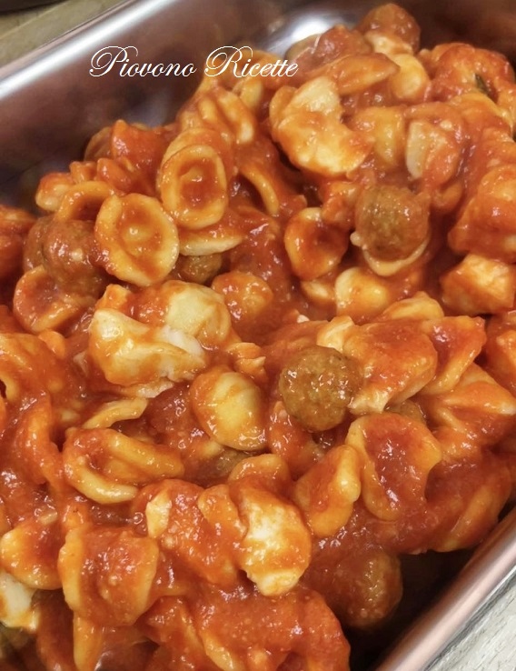 orecchiette al forno con polpettine